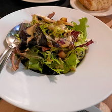 シーズンサラダ　8.5ユーロ