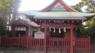 カラフルな棟装飾もお見逃しなく！