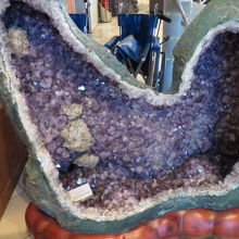 大きな紫水晶も展示