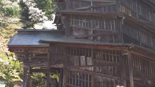 ぐるぐるのお堂