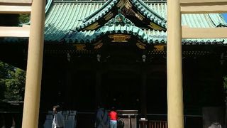 鳥居が新しくなっていました