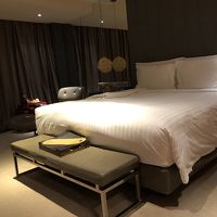 客室の調度はインターコンチネンタルに相応しい抜かりなさです。