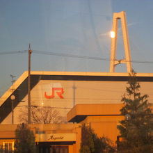 名古屋→新宿の移動で、リニア鉄道館を目の当たりにするとは…。