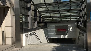 ホワイティうめだ