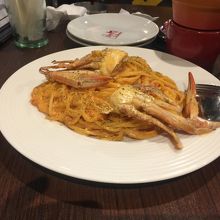 ワタリガニのトマトクリームパスタ