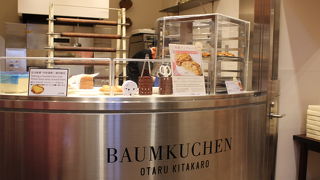 スイーツやおかき