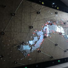 天井の地震表示