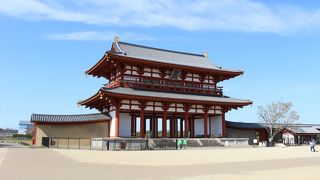 夜のライトアップがすばらしいと聞いて訪問しました