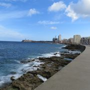 ハバナの海岸沿い