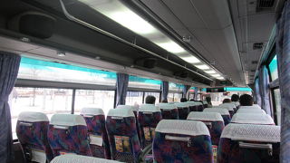 函館空港とJR函館駅は本数が多い。