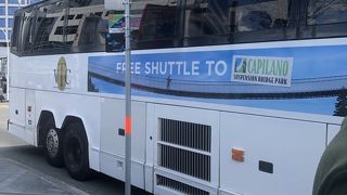 キャピラノ吊り橋へのシャトルバス