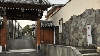 静かな寺院