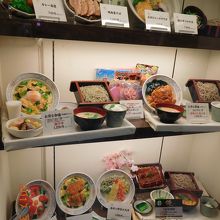 サンプルたくさん