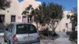 ホテルやレストランで頼むとスムーズです。