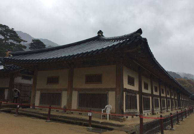 大蔵経板殿 海印寺