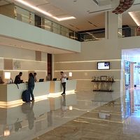 ロビーは広くてきれいです