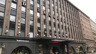 へルシンキ中央駅のそばにあるショッピングモール