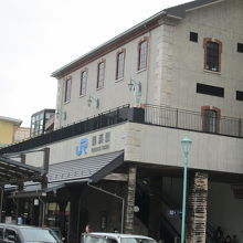 長浜駅東口の様子