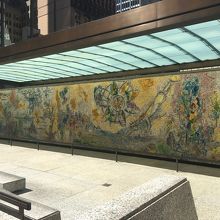 遠くから見てもキレイです