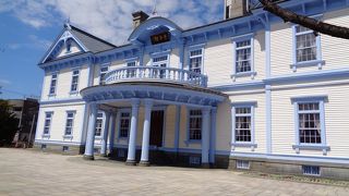 きれいな洋館です。