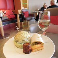 ラウンジのカクテルタイム