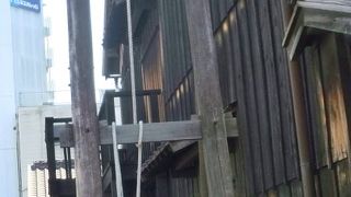 日もど引っ張って鳴らす西洋式。