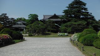 中途半端な施設