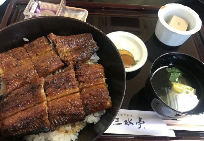 うなぎ割烹 みかわ三水亭 本館／はなれ