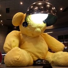 イメージキャラクター黄色いクマ