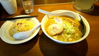 濃い目の中華そば