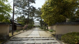 南都七大寺の一つです