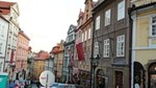 王の道のプラハ城側