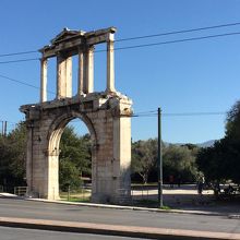 アドリアノス門