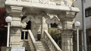 ジャイナ教徒のための寺院