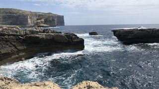 荒々しいカッコいい海！