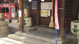 天照大神や菅原道真公、応神天皇がまつられている