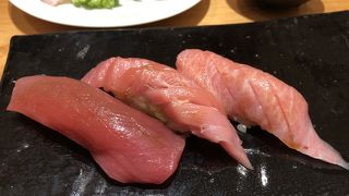 たまには赤シャリ気分