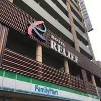 一階がファミマです。