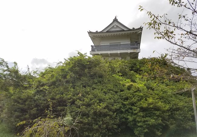 万木城跡公園展望台