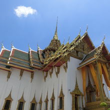 ドゥシット宮殿