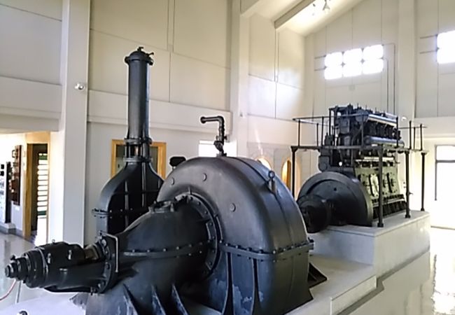 (江尻排水ポンプ展示館)　昔、東洋一と言われた排水用のポンプを展示しています
