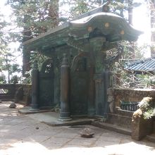 唐門の裏側です