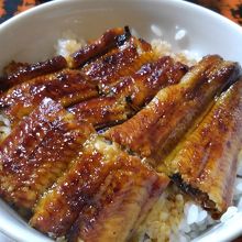 濃いたれは関西人にもしつこくない味