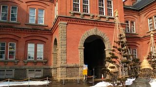 歴史感じる重厚さ。