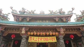 安平地区最大の廟