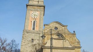 入るのにカードが必要