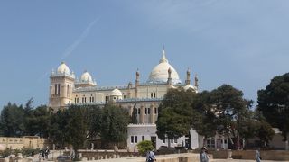 カルタゴの中心