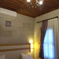 シャンデリアが素敵