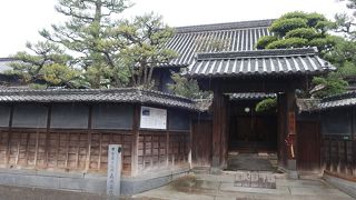 町並み保存地区からは少し離れています。