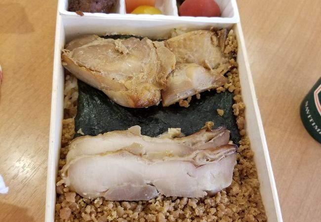 鶏めし弁当もオススメ